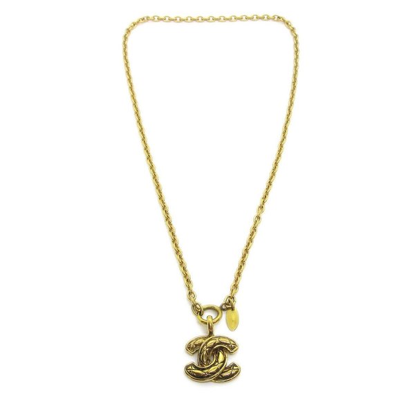 Authentic CHANEL CC Logos Charm Gold Chain Pendant Necklace Accessories - Picture 1 of 5